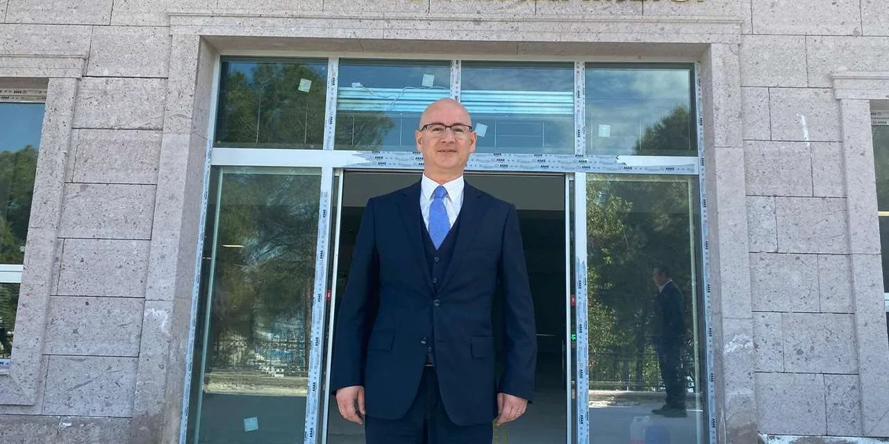 Kırıkkaleli Hasan Yaman, Bergama'nın Yeni Kaymakamı Oldu