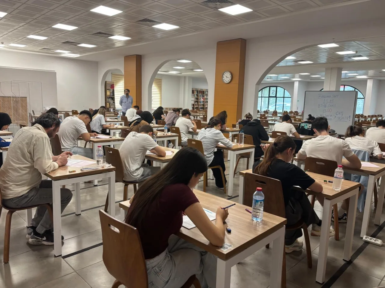Serdivan Belediyesi'nden Öğrencilere Destek: YKS Deneme Sınavları