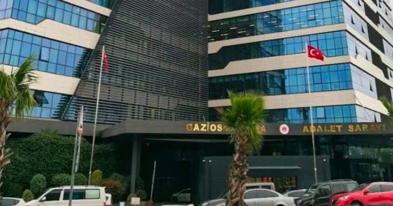Gaziosmanpaşa'da Sokak Çetelerine Şafak Operasyonu Düzenlendi
