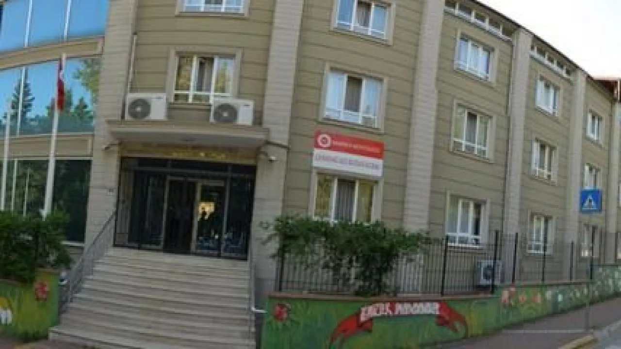Derince'deki Çenedağ Kız Kur'an Kursu Yenilenecek