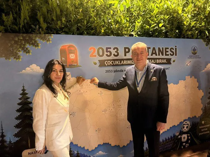 Vekil Kocacık, 2053 Postanesi'nde Geleceğe Mesaj Bıraktı