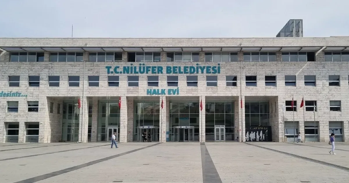 Nilüfer Belediyesi'nden Gençlere Spor Malzemesi Desteği