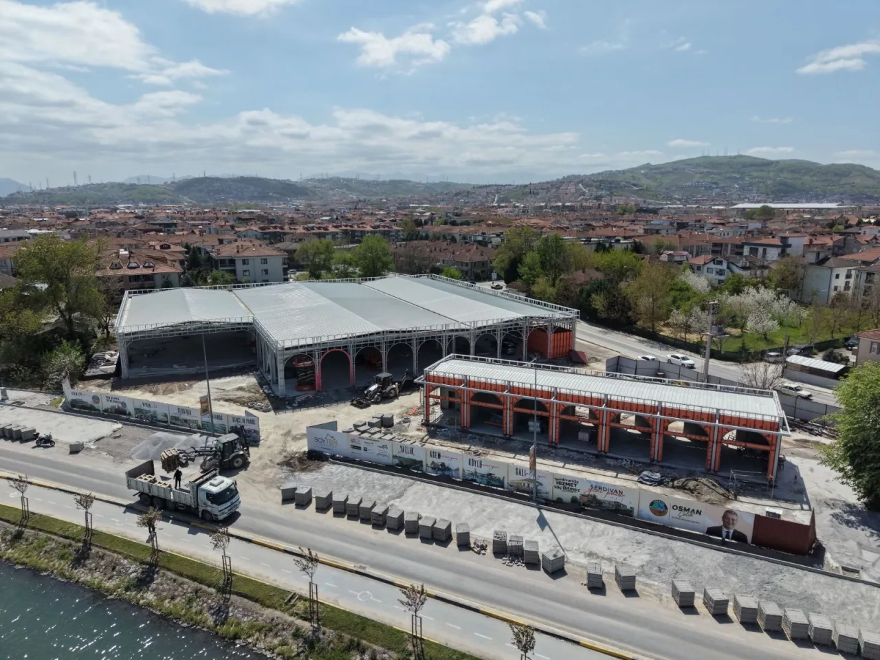 Serdivan Belediyesi Yeni Pazar Yeri İçin Kiralama İhalesi Düzenliyor