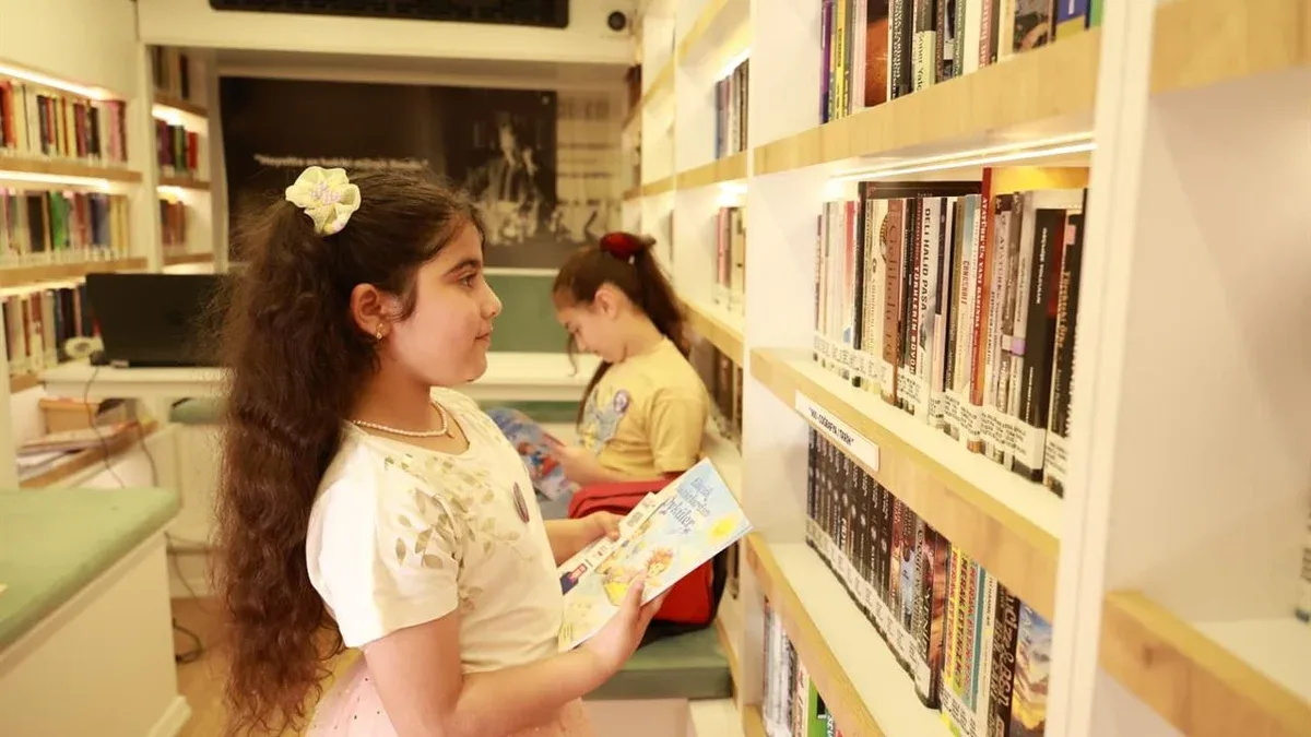 Osmangazi'de Çocuklara Tarih ve Kitap Sevgisi Aşılanıyor