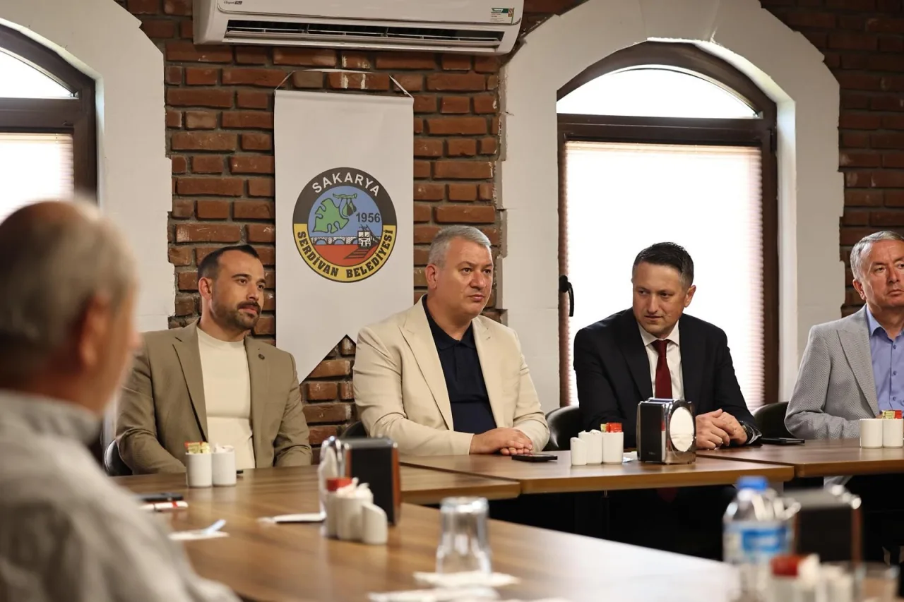 Serdivan'da Altyapı Yatırımları İçin Önemli Toplantı Gerçekleşti