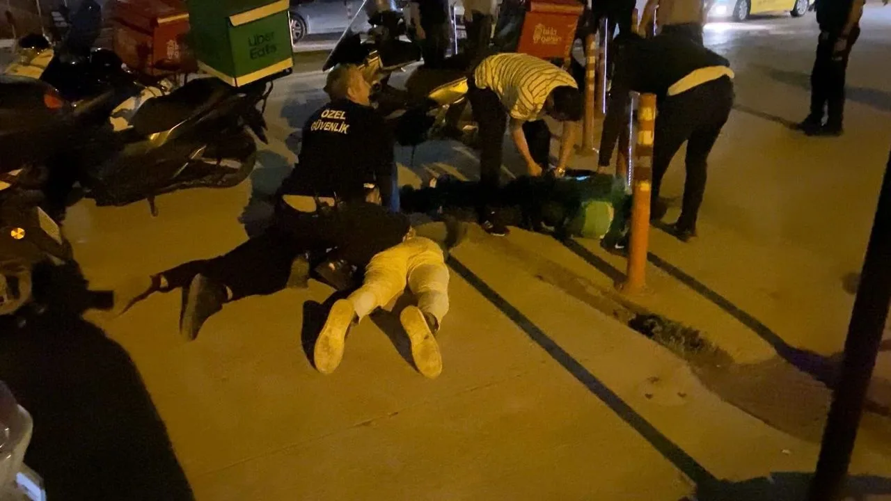 İnegöl'de Motokuryeler ve İşletme Sahipleri Arasında Kavga: 5 Yaralı