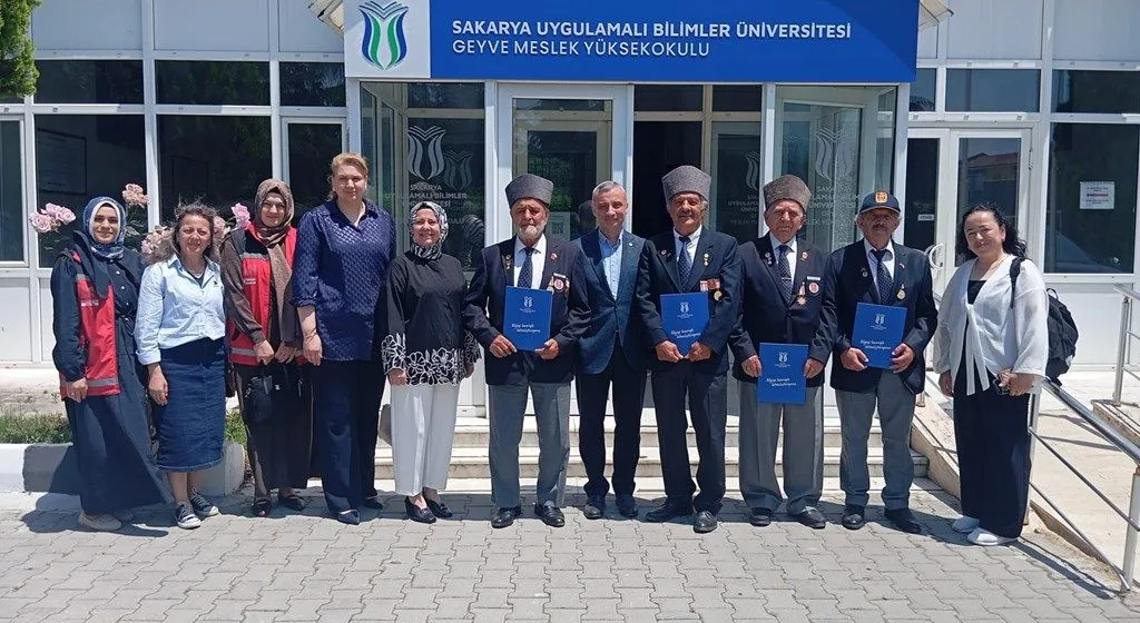 Geyve'de Vatan ve Kahramanlık Buluşmaları Gerçekleşti