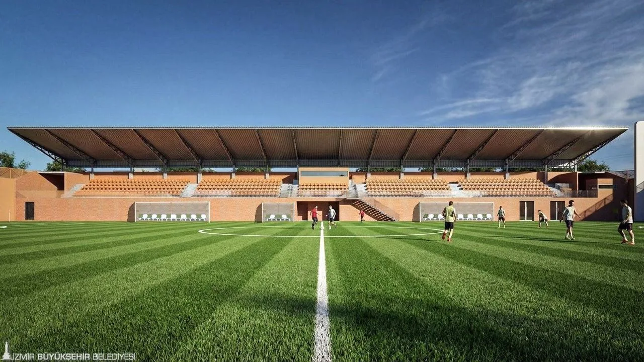 İzmir'de Langar Futbol Sahası Modern Tesis Oluyor