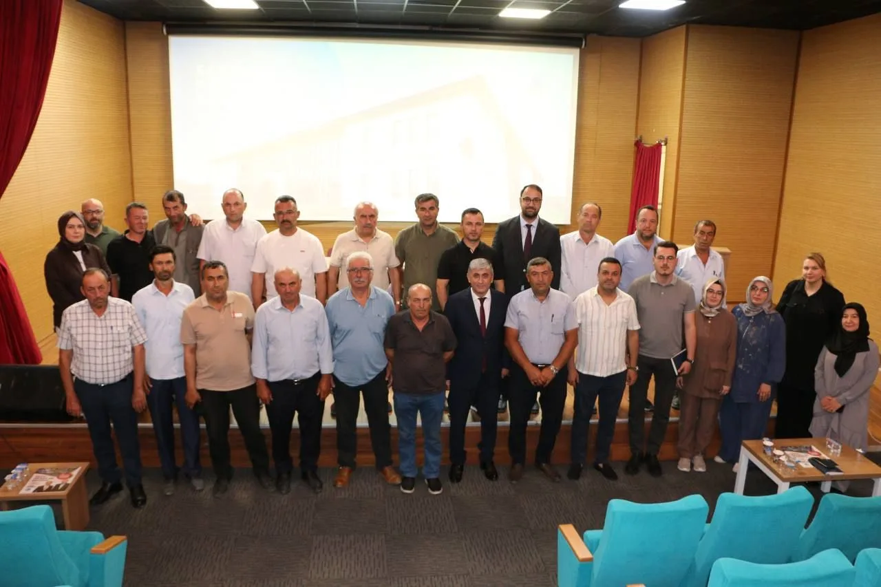 Geyve'de Sosyal Hizmetler için Muhtarlarla Buluşma Gerçekleşti