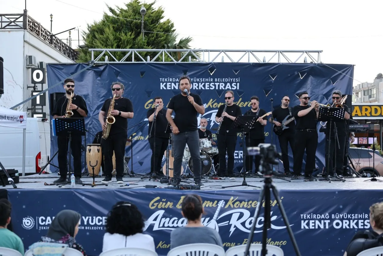 Anadolu Rock Rüzgarı, Tekirdağ'da Esti: Konserler Coşkuyla Geçti