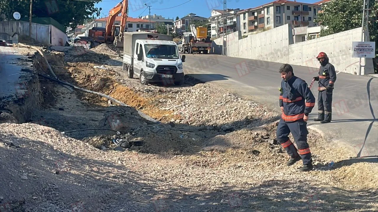 Serdivan'da Doğal Gaz Patlağı Paniği: Ekipler Olay Yerinde!