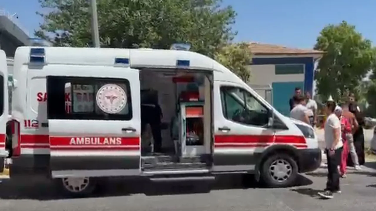 Şanlıurfa'da Yaya Kazası: Kadına Otomobil Çarptı