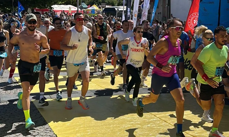 Bozcaada Yarı Maratonu Coşkuyla Gerçekleşti