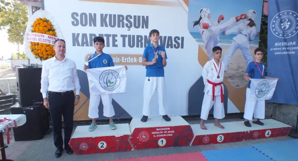 Erdek'te Beach Karate Şampiyonası Coşkuyla Tamamlandı