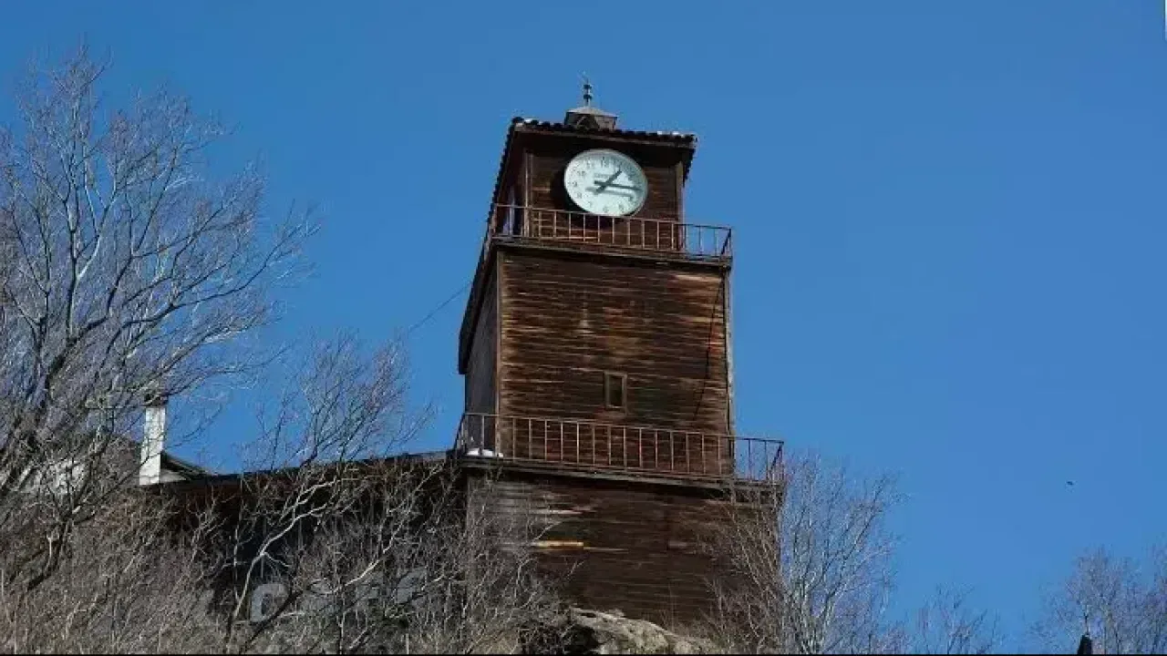Mudurnu'nun Tarihi Saat Kulesi'nde Restorasyon Seferberliği Başlıyor
