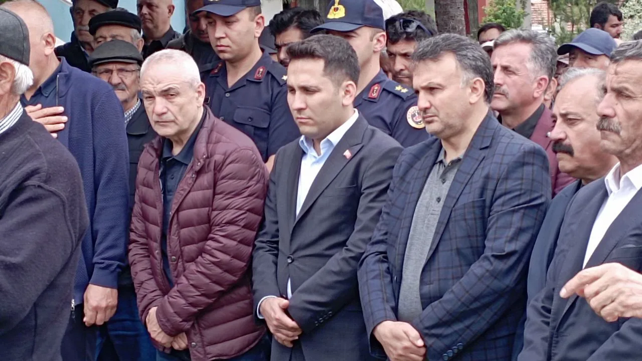 Rıza Çalımbay’ın Annesi Fatma Çalımbay Son Yolculuğuna Uğurlandı