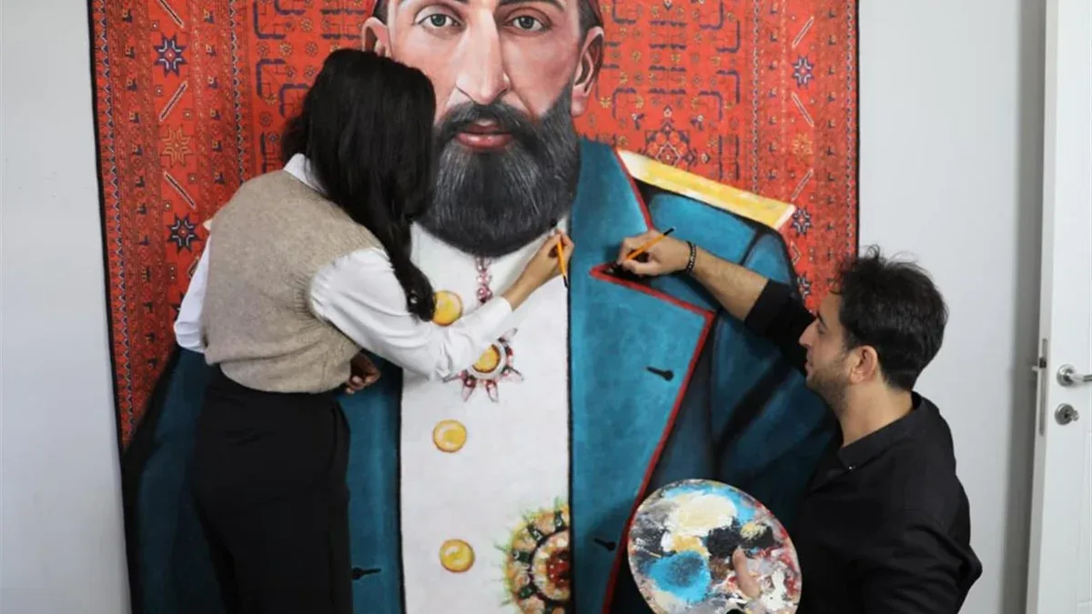 Karasu'da Mühendis Çiftin Halı Üzerine Resim Sanatı Dikkat Çekiyor